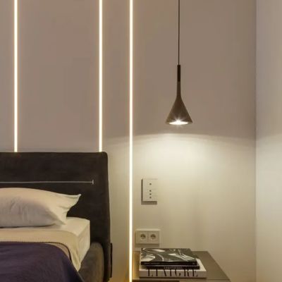 良い価格 LEDのストリップのアルミニウム プロフィールのPCの拡散器カバー10*10mmとの小型の表面の台紙のプロフィール オンライン