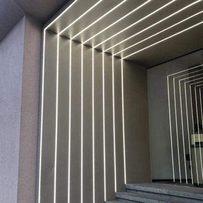 良い価格 導かれたアルミニウム プロフィール12*8mm薄いLEDのストリップのアルミニウム プロフィールの台紙の家10mm LEDの滑走路端燈 オンライン