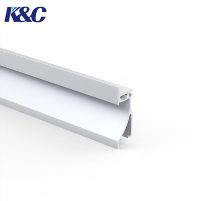良い価格 6063 T5 アルミニウム LED コーナープロファイル W26.4 x H77.5mm 2M 長さ オンライン