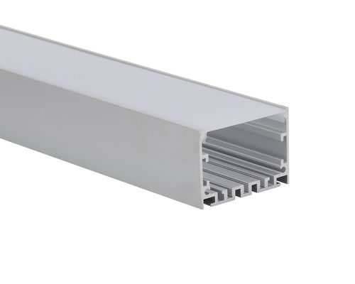 良い価格 6063t5 50x50mmの吊り下げ式のPCの拡散器が付いているカバーによって導かれるストリップ チャネル オンライン