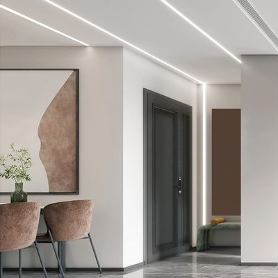 天井の照明ストリップはPlasterboardのプロフィールによって引込められた乾式壁のギプス アルミニウム チャネルを導いた