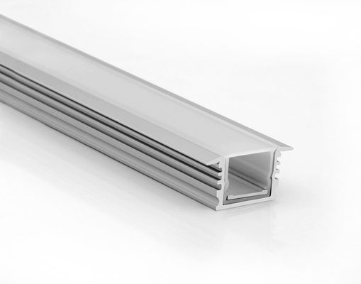 良い価格 25*13mmの取付けられたIP65防水はストリップ チャネルのライトによって引込められた取付けを導いた オンライン